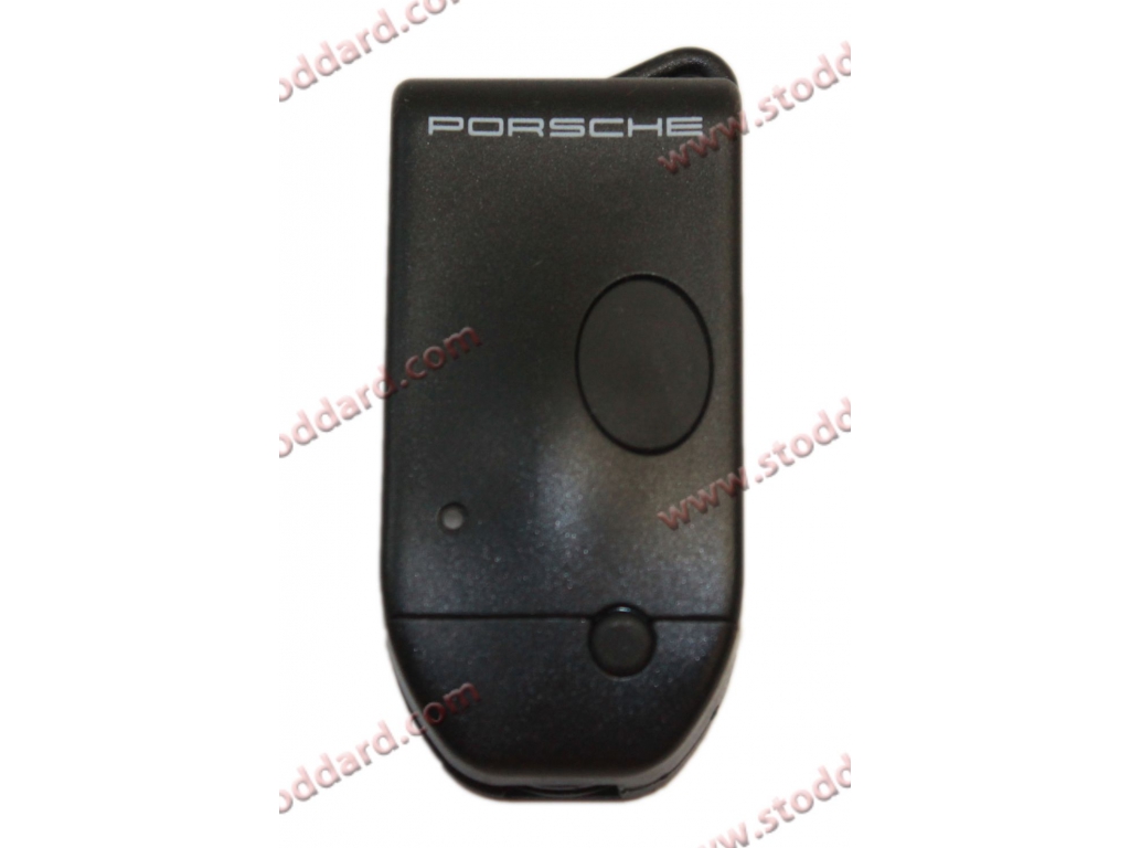 PCG044200001AJ Reutter Key Fob Case Pouch for Porsche 356 in black