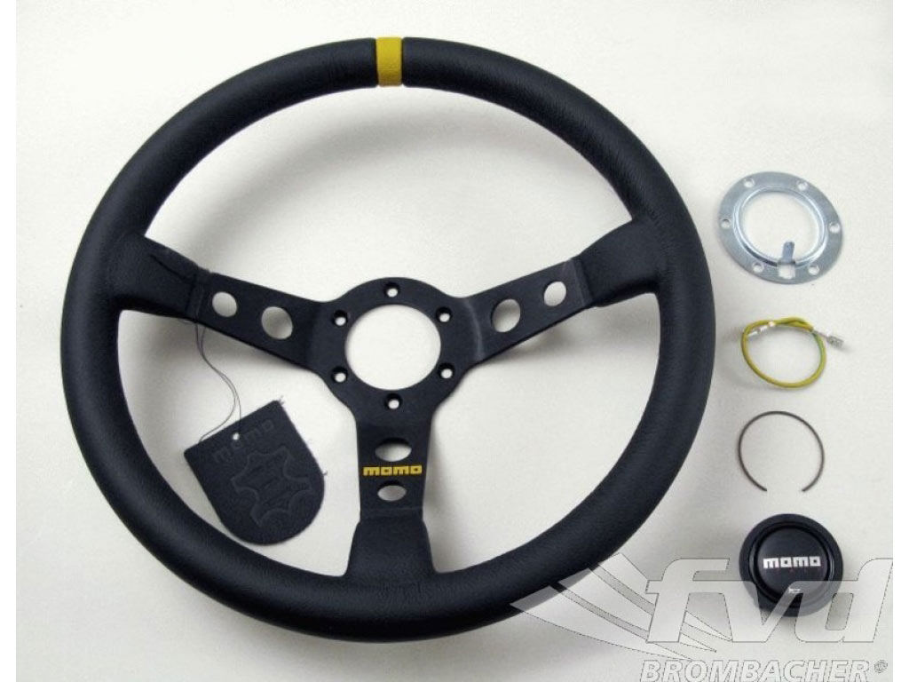 Steering Wheel - Momo - Mod 07 - Black Leather