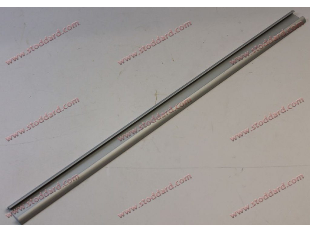 Aluminum Holding Rail For Side Window Seals 356 Replaces 644542...