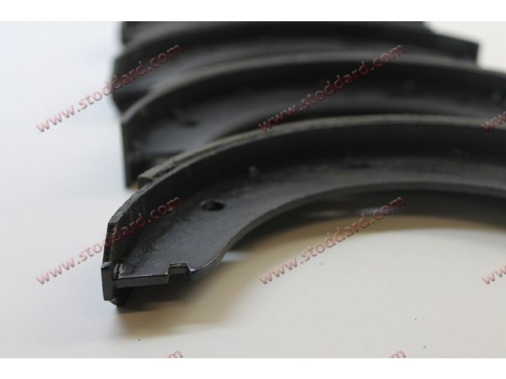 Relined Emergency Brake Shoe Shoes Are 25 Mm Wide, Without Pin.